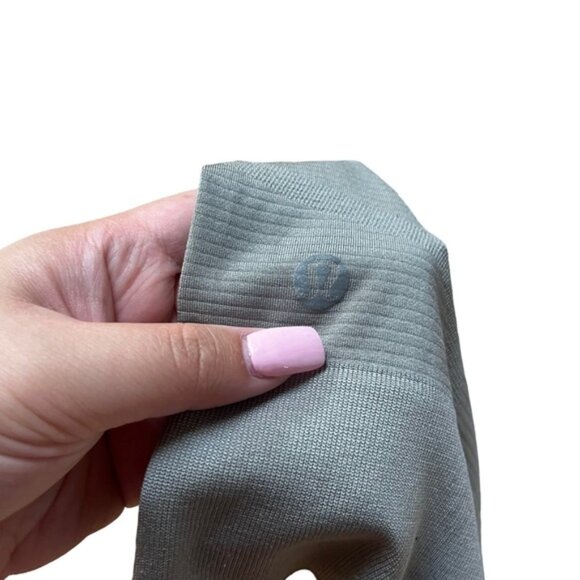Lululemon Swiftly Relaxed Half Zip Shirt Size 6 - Picture 3 of 4